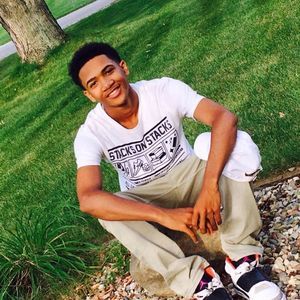 Meet your Posher, Darius